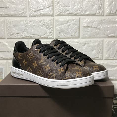 tenis para hombre louis vuitton|louis vuitton low top sneakers.